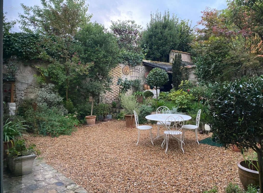 Maison à vendre, 330m², Amboise