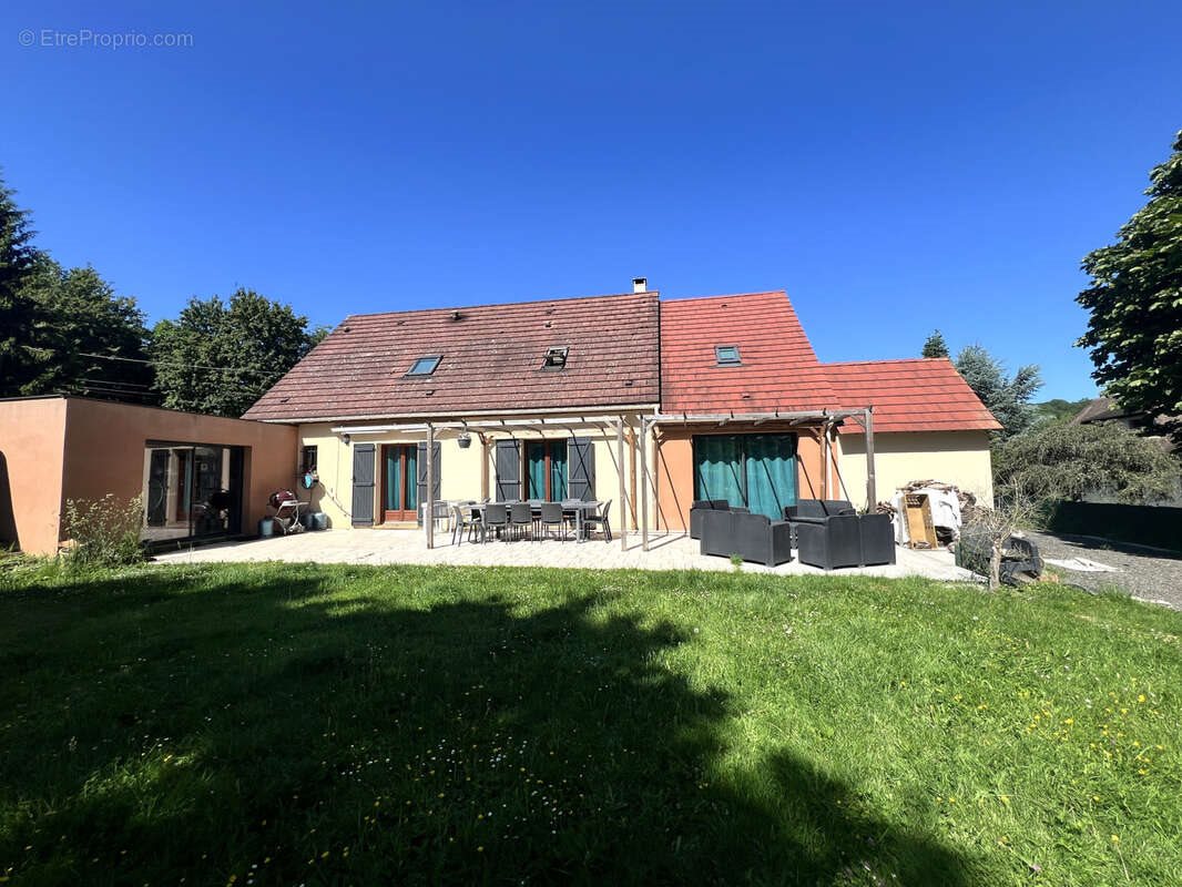 Maison à vendre, 168m², Abondant