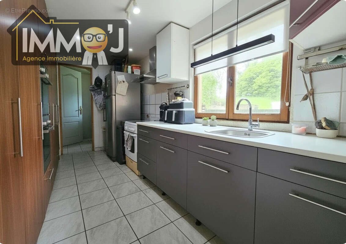 Maison à vendre, 79m², Pont-Saint-Vincent