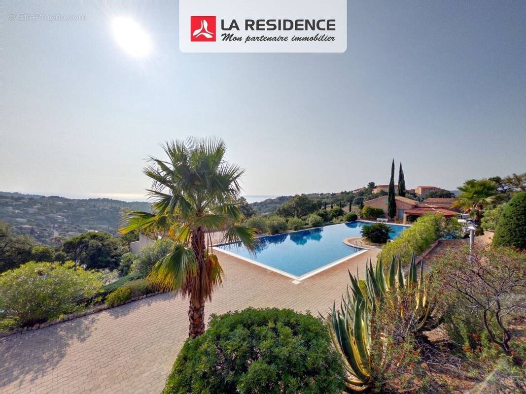 Appartement à vendre, 42m², Roquebrune-sur-Argens