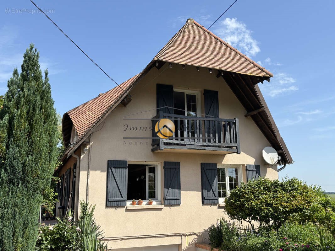 Maison à vendre, 101m², Fresne-le-Plan