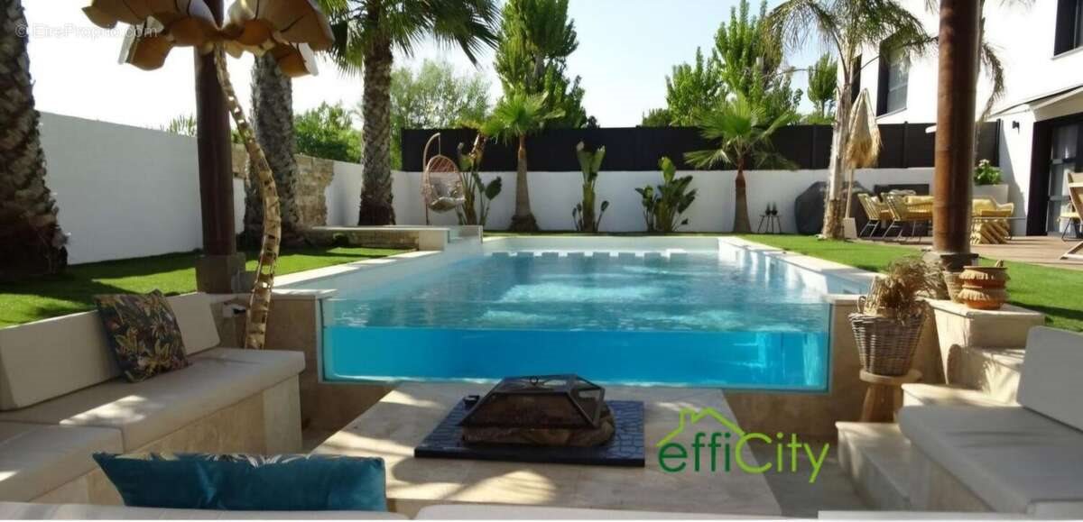 Maison à vendre, 135m², Agde (Cap d'Agde)