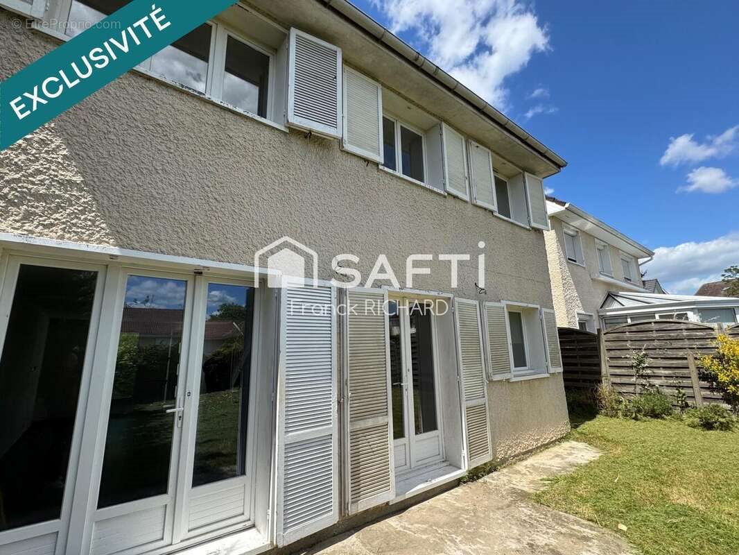 Maison à vendre, 103m², Mours