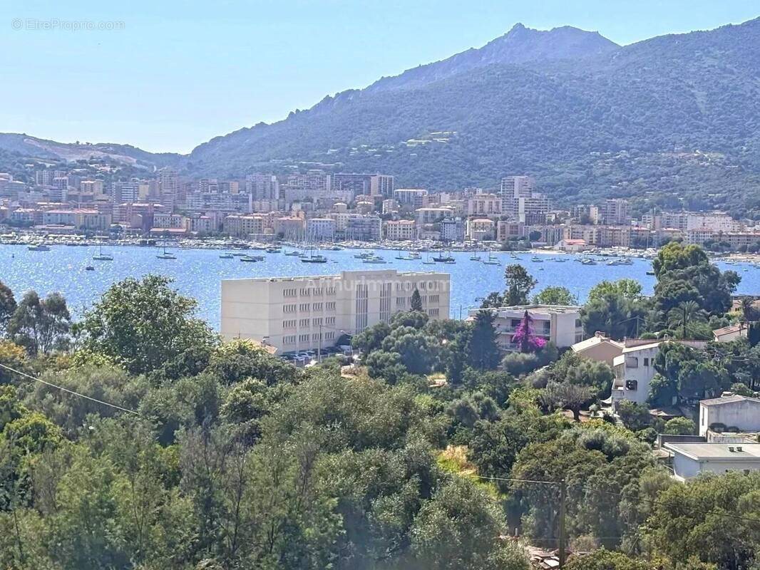 Appartement à vendre, 94m², Ajaccio