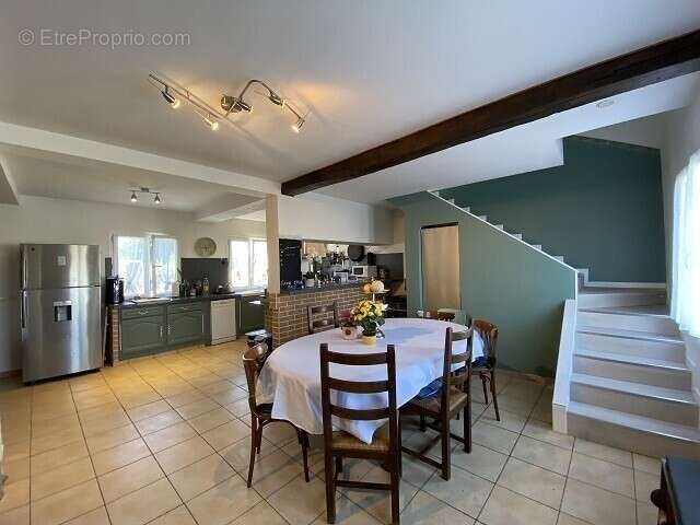 Maison à vendre, 136m², Ressons-sur-Matz