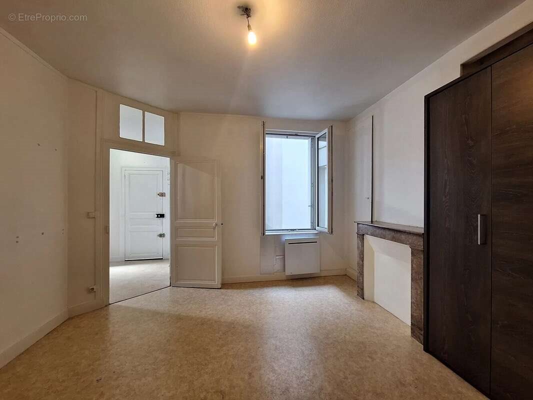 Appartement à vendre, 34m², Tours