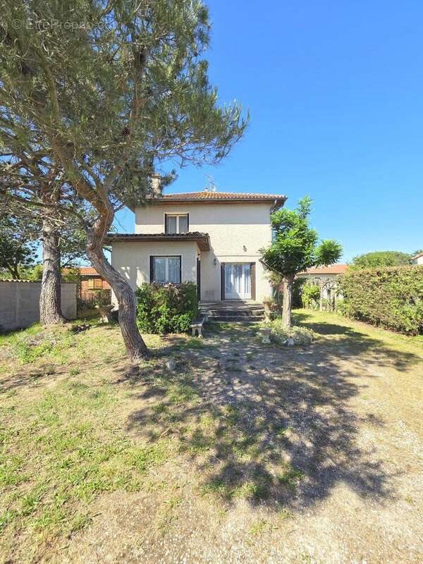 Maison à vendre, 200m², Eaunes