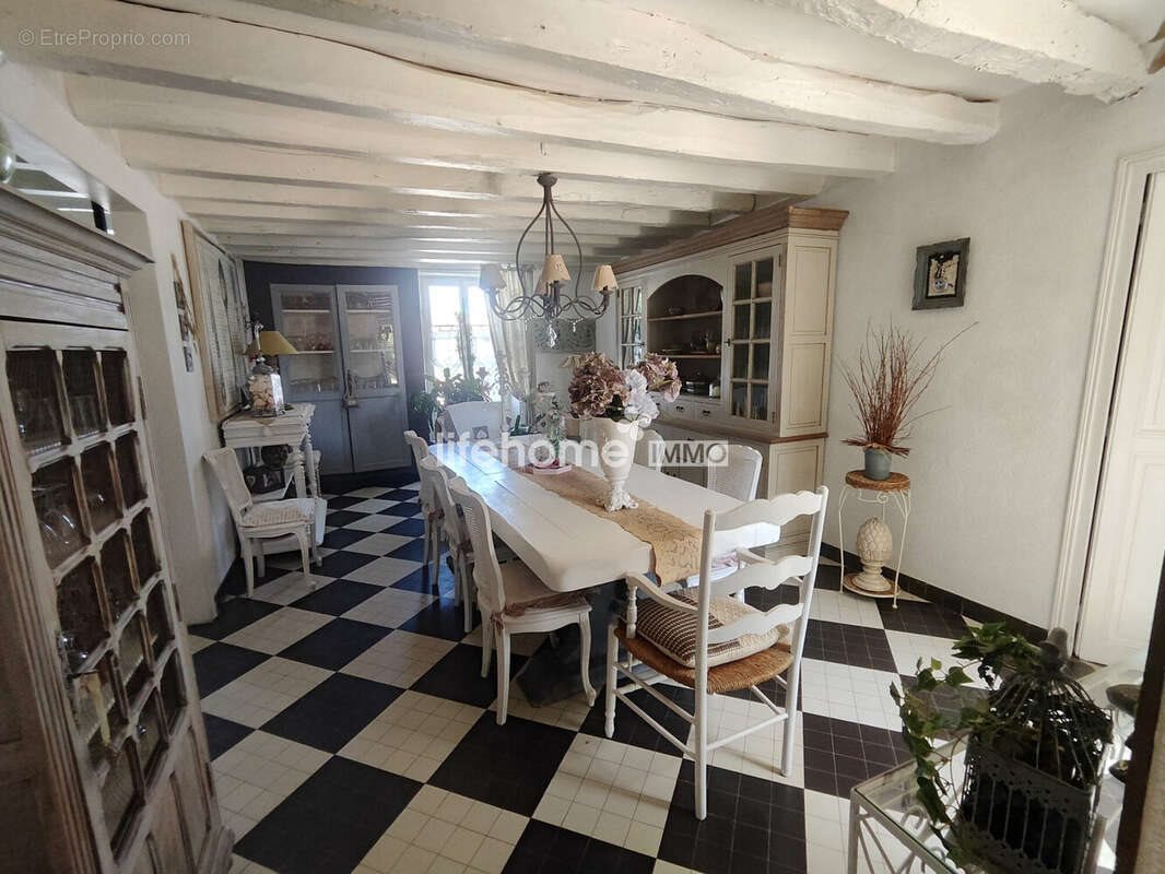 Maison à vendre, 312m², Nohant-Vic