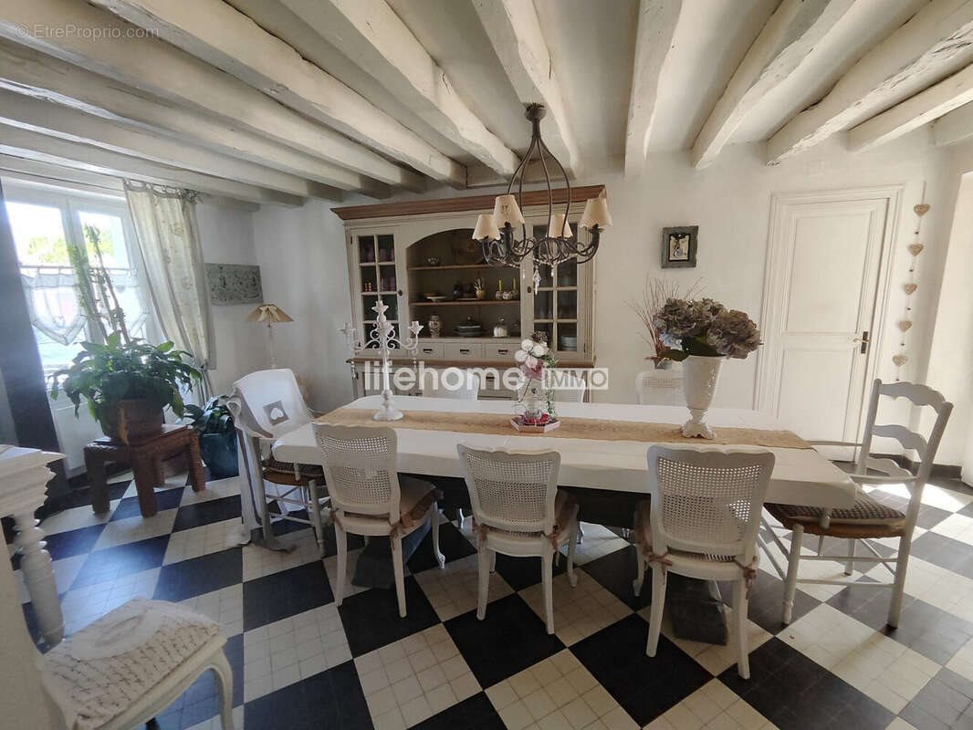 Maison à vendre, 312m², Nohant-Vic
