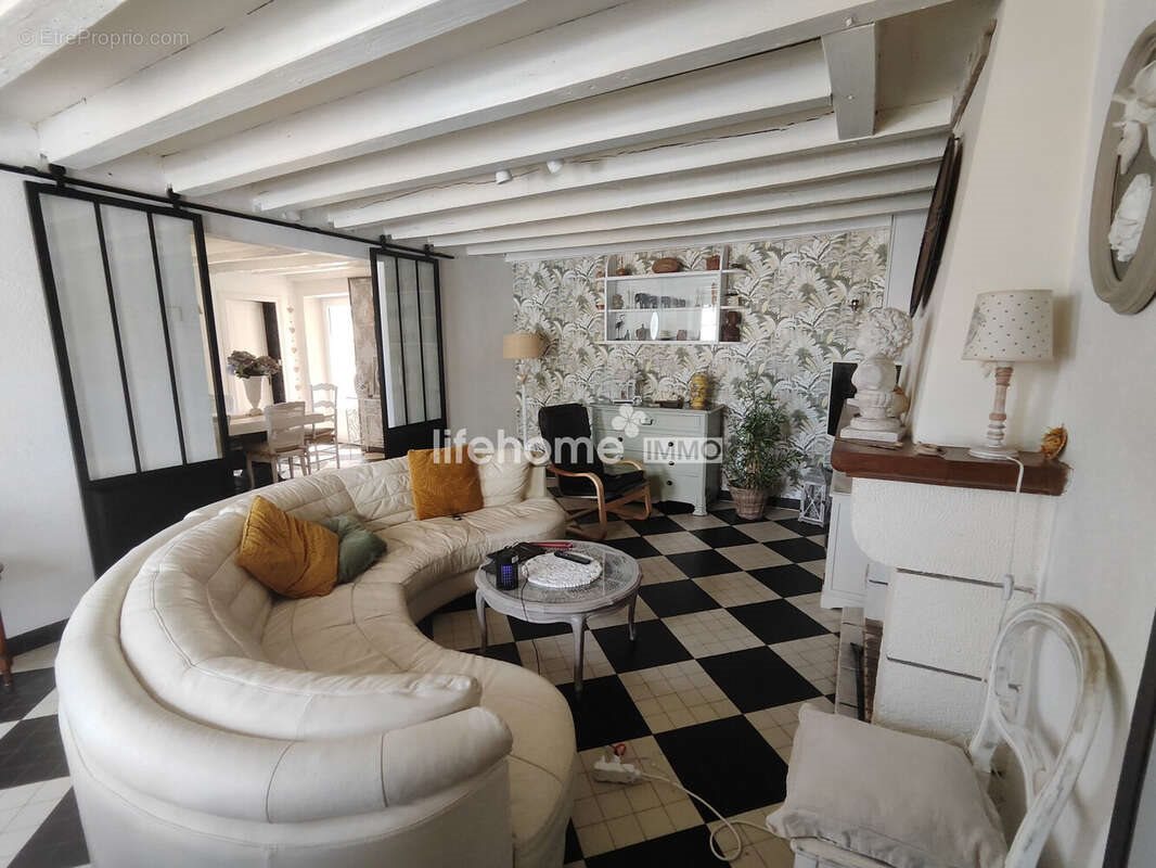 Maison à vendre, 312m², Nohant-Vic