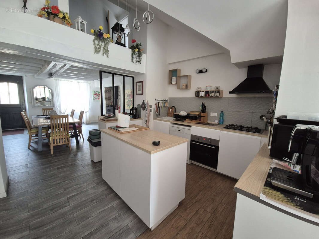 Maison à vendre, 111m², Notre-Dame-du-Pé