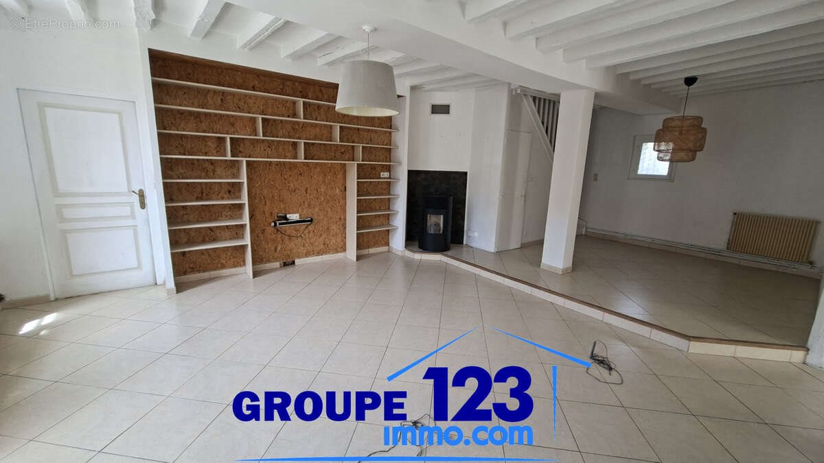 Maison à vendre, 110m², Senan