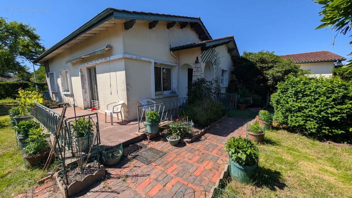 Maison à vendre, 110m², Mont-de-Marsan