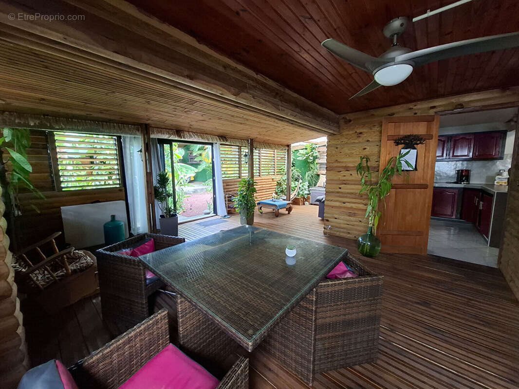 Maison à vendre, 239m², Saint-Louis