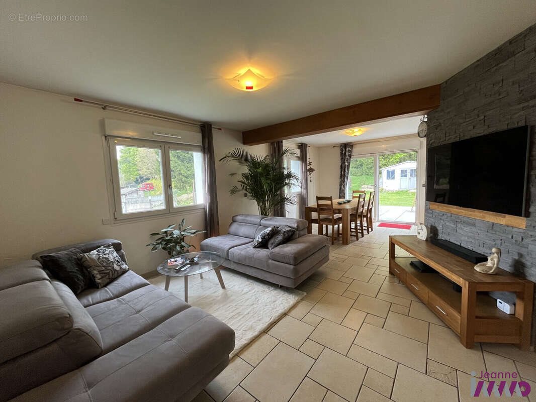 Maison à vendre, 118m², Giromagny