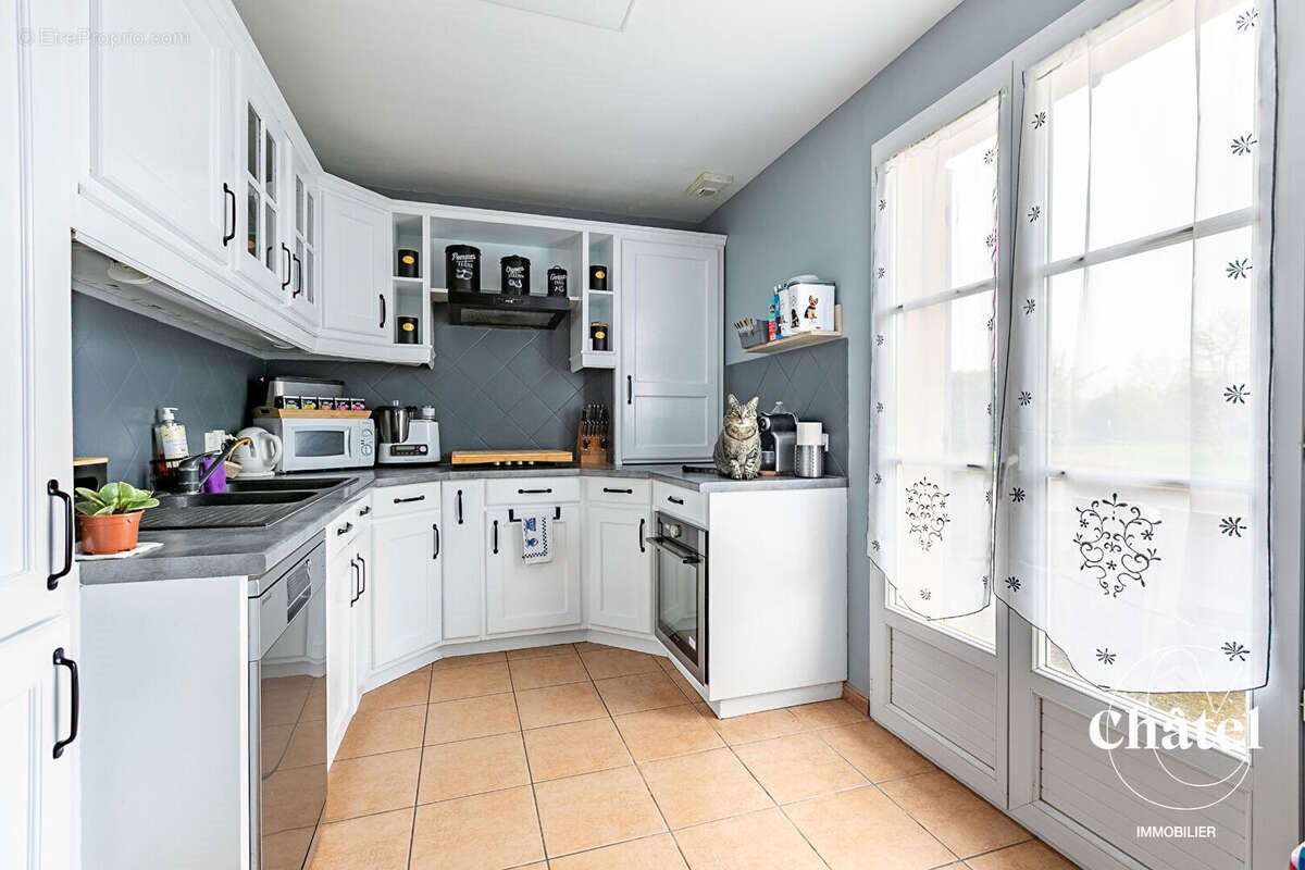 Maison à vendre, 120m², Orry-la-Ville