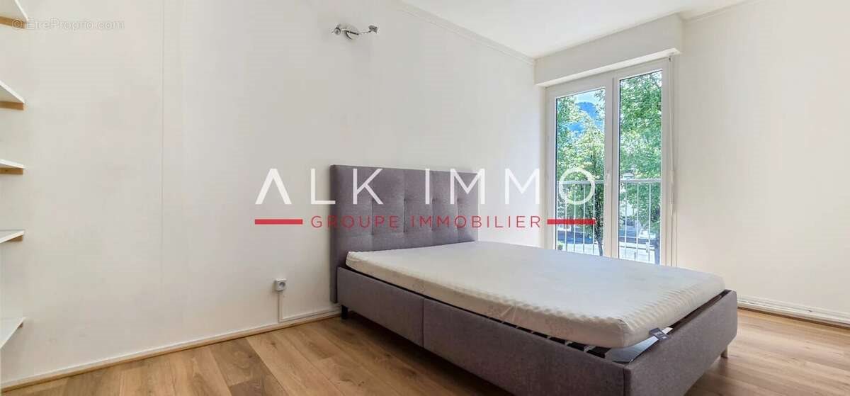 Appartement à vendre, 57m², Cluses