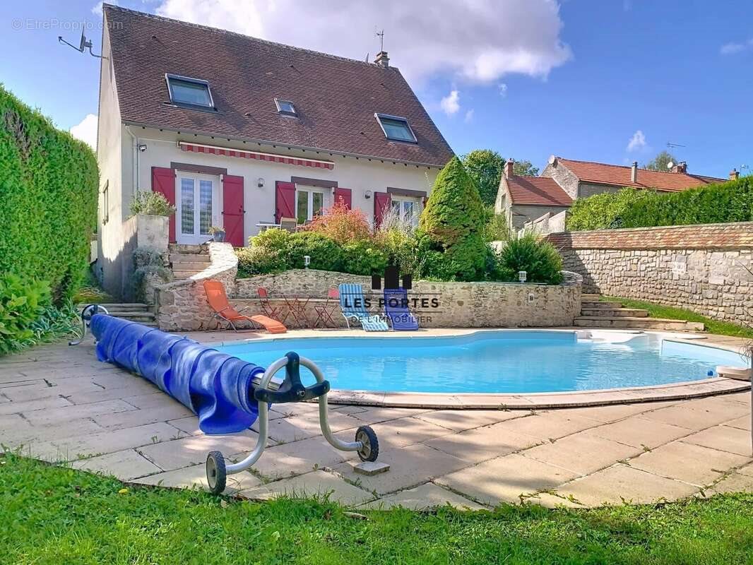Maison à vendre, 127m², Prunay-sur-Essonne