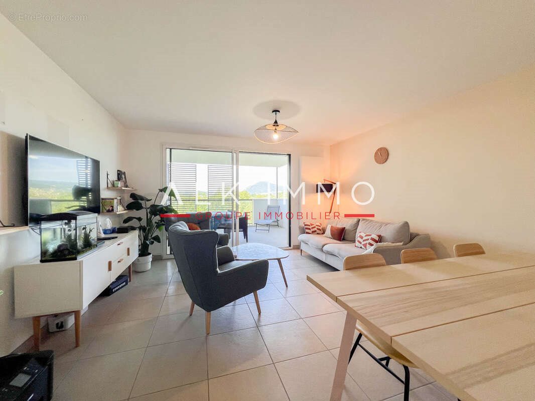 Appartement à vendre, 82m², Annecy-le-Vieux