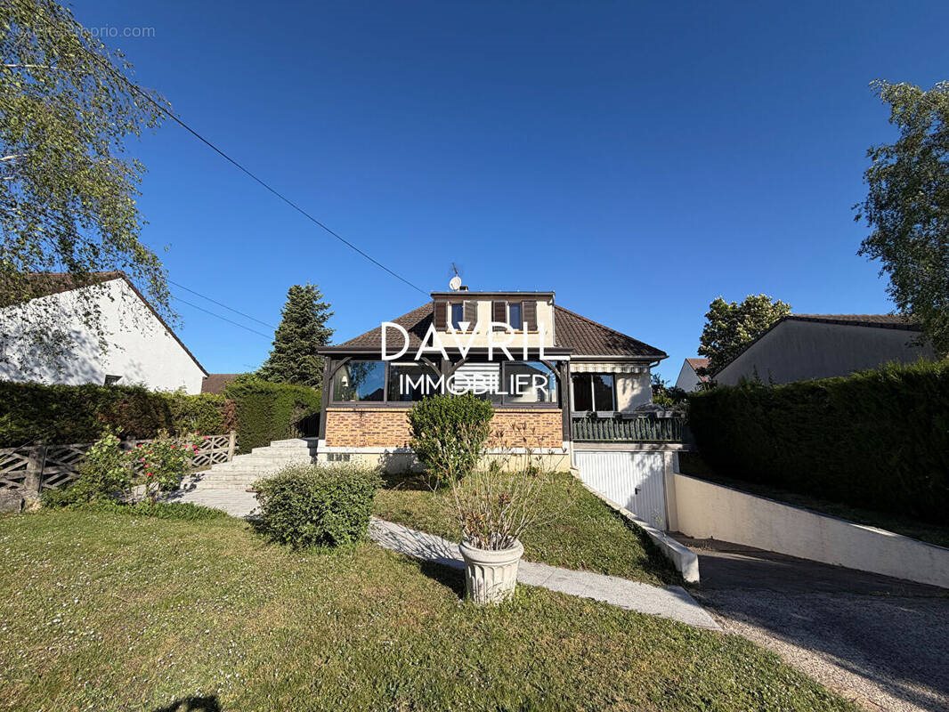 Maison à vendre, 127m², Éragny