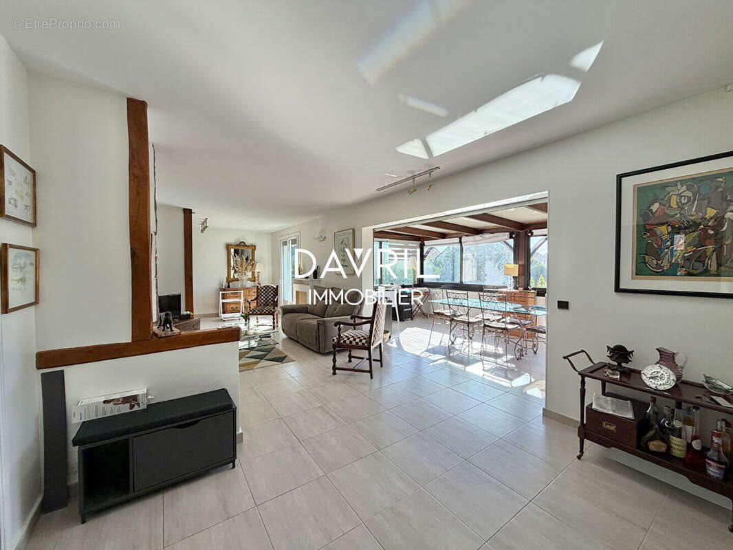 Maison à vendre, 127m², Éragny