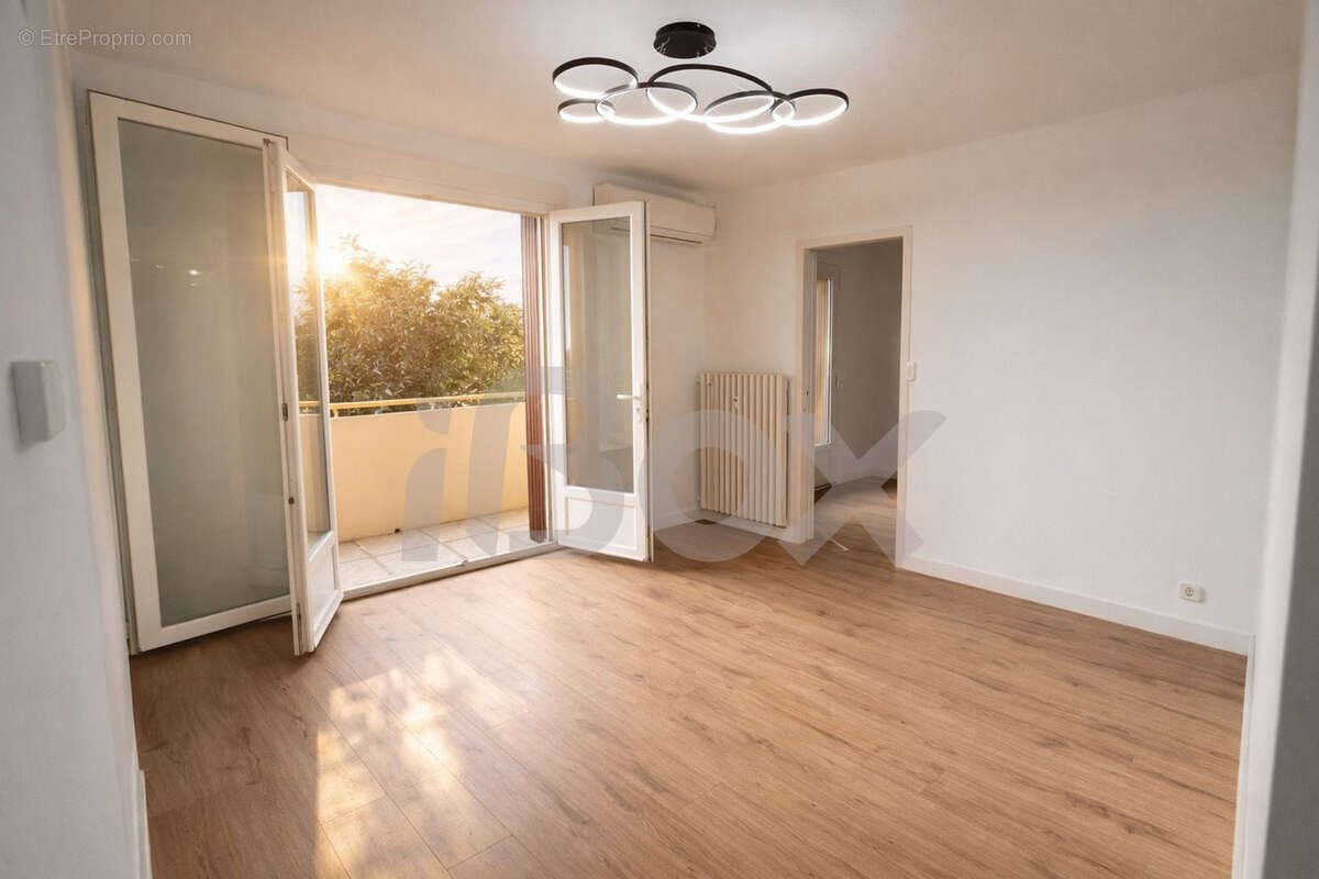 Appartement à vendre, 53m², Toulon