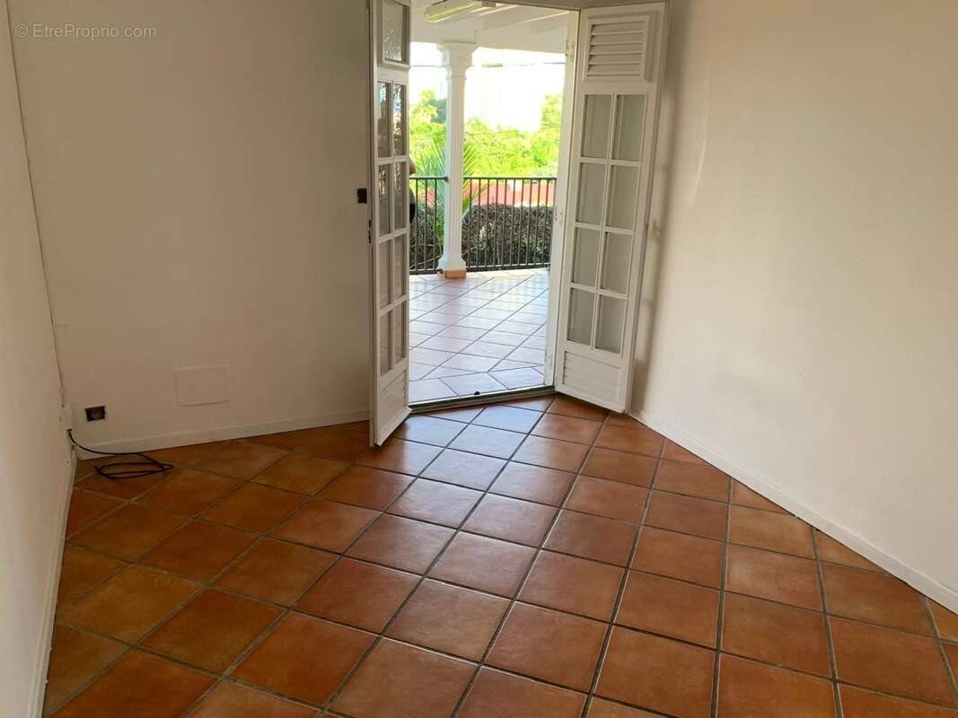 Maison à vendre, 83m², Fort-de-France