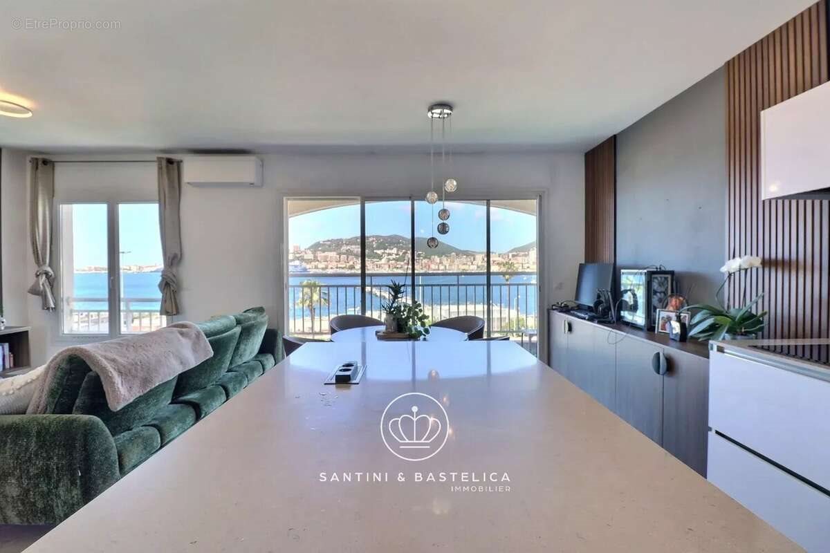 Appartement à vendre, 63m², Ajaccio