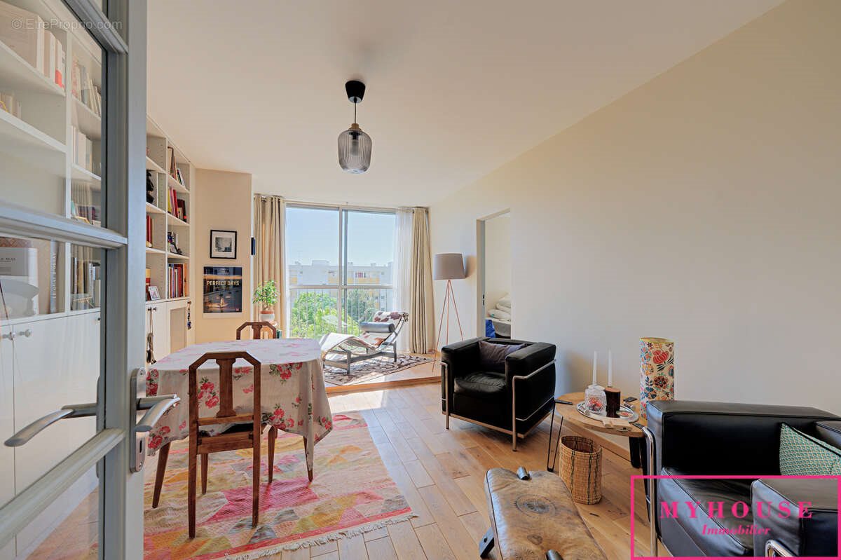 Appartement à vendre, 64m², Bagneux