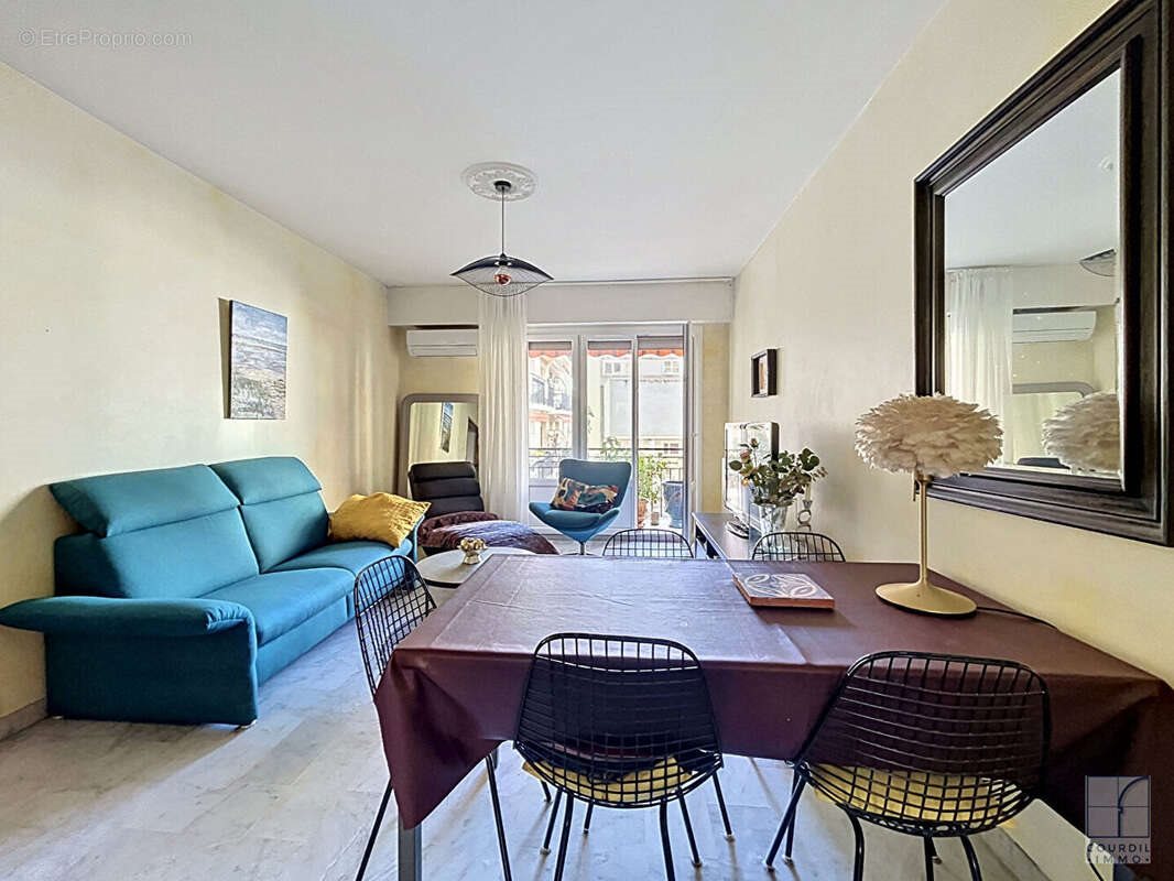 Appartement à vendre, 68m², Nîmes