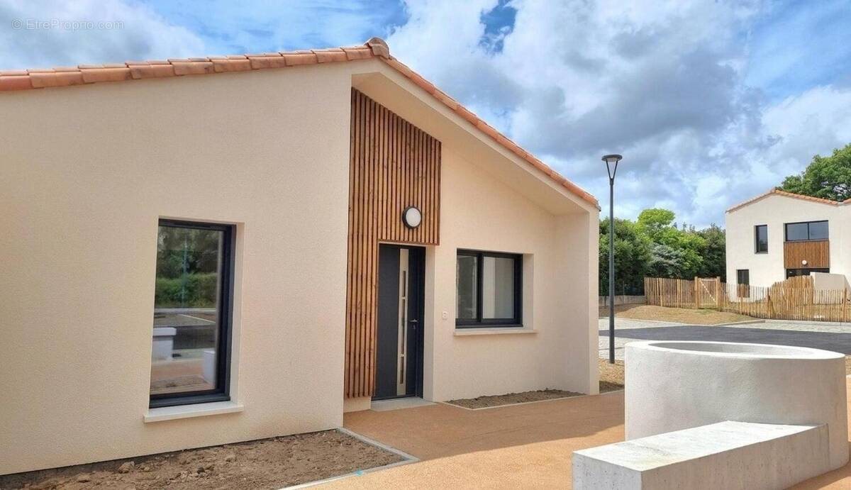 Maison à vendre, 68m², Sainte-Flaive-des-Loups
