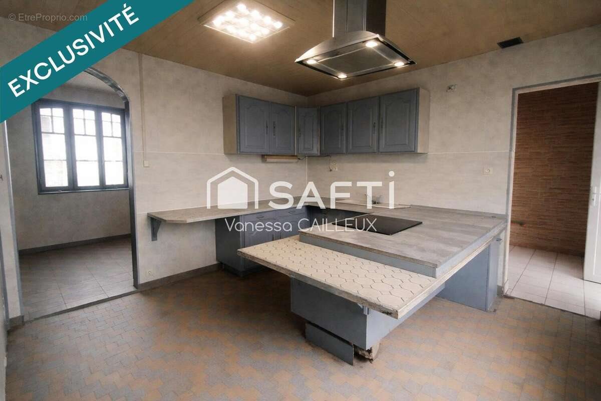 Maison à vendre, 125m², La Fère