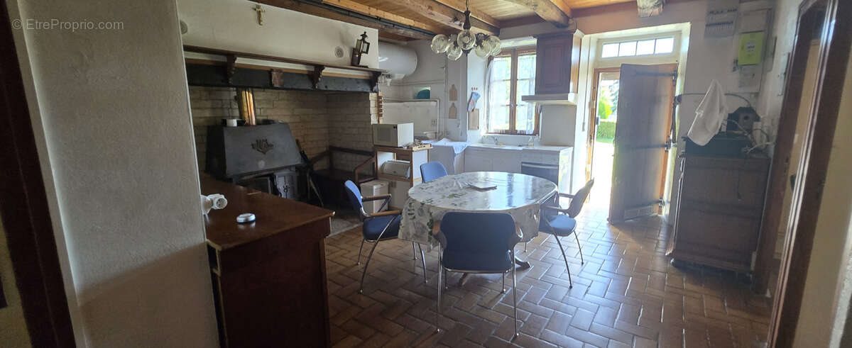 Maison à vendre, 80m², Saint-Martin-la-Méanne
