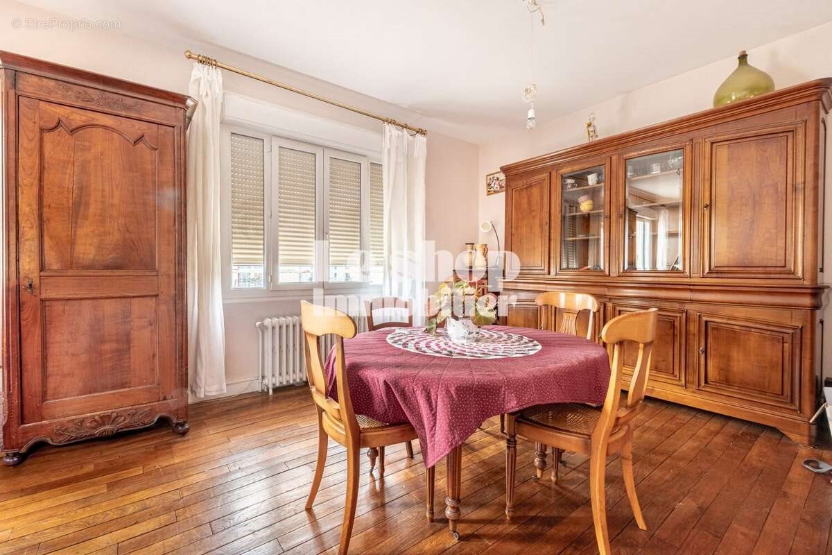 Maison à vendre, 152m², Limoges