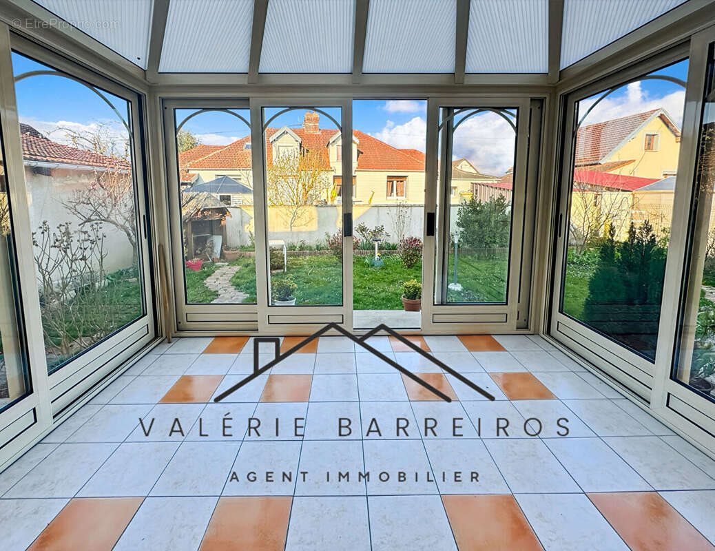 Maison à vendre, 88m², Saint-Aubin-lès-Elbeuf