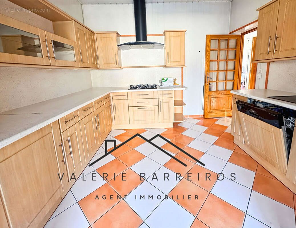Maison à vendre, 88m², Saint-Aubin-lès-Elbeuf
