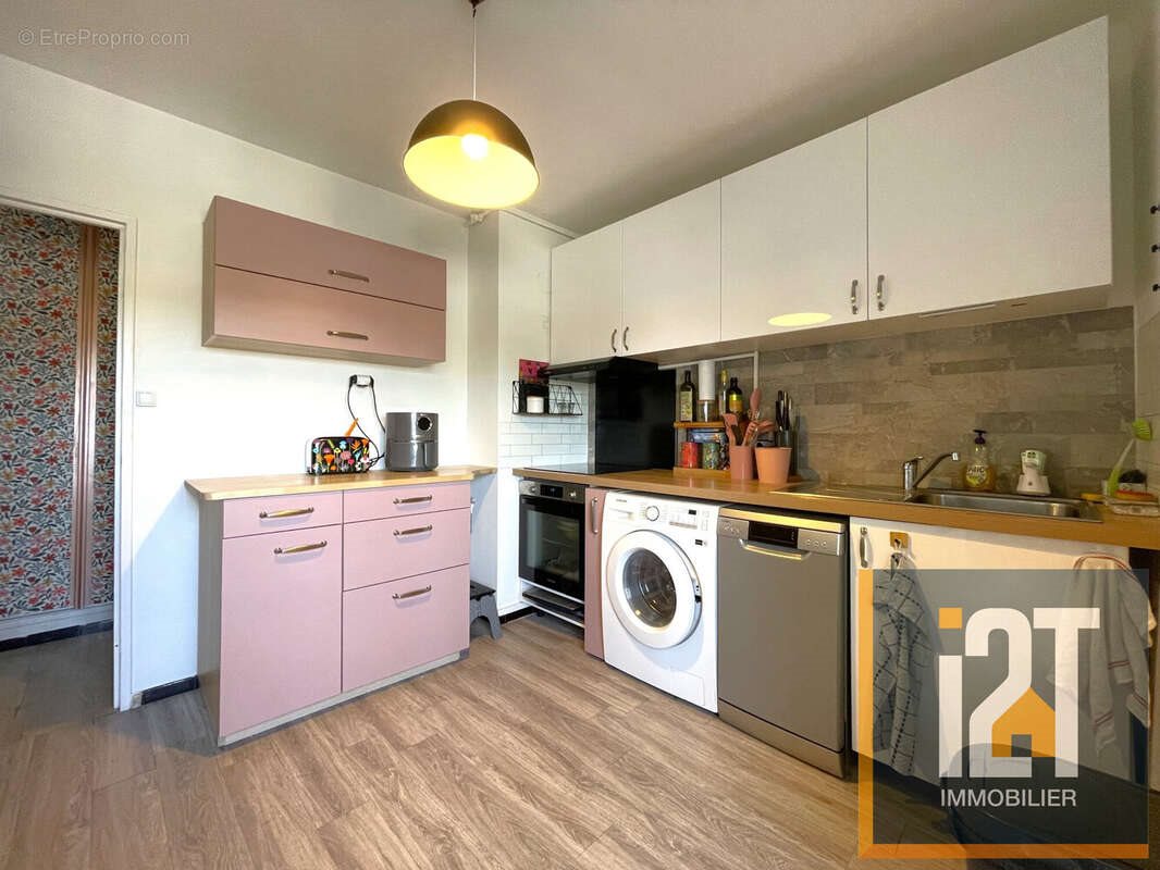 Appartement à vendre, 65m², Nîmes