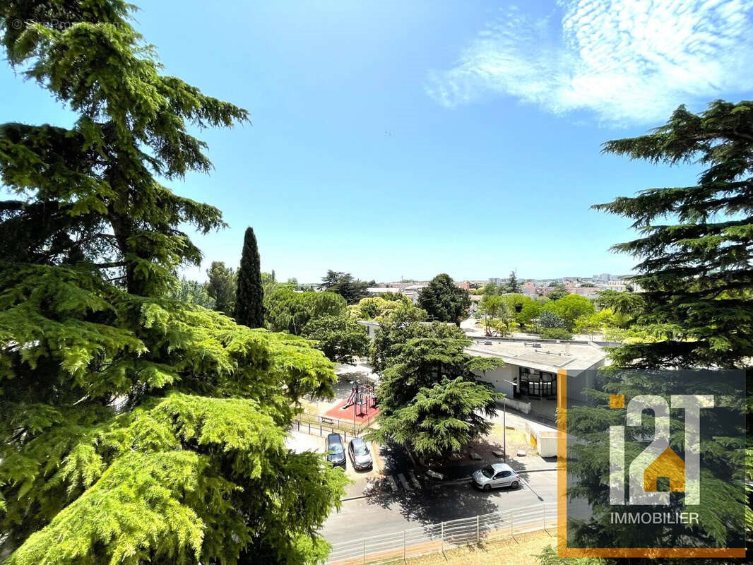 Appartement à vendre, 65m², Nîmes