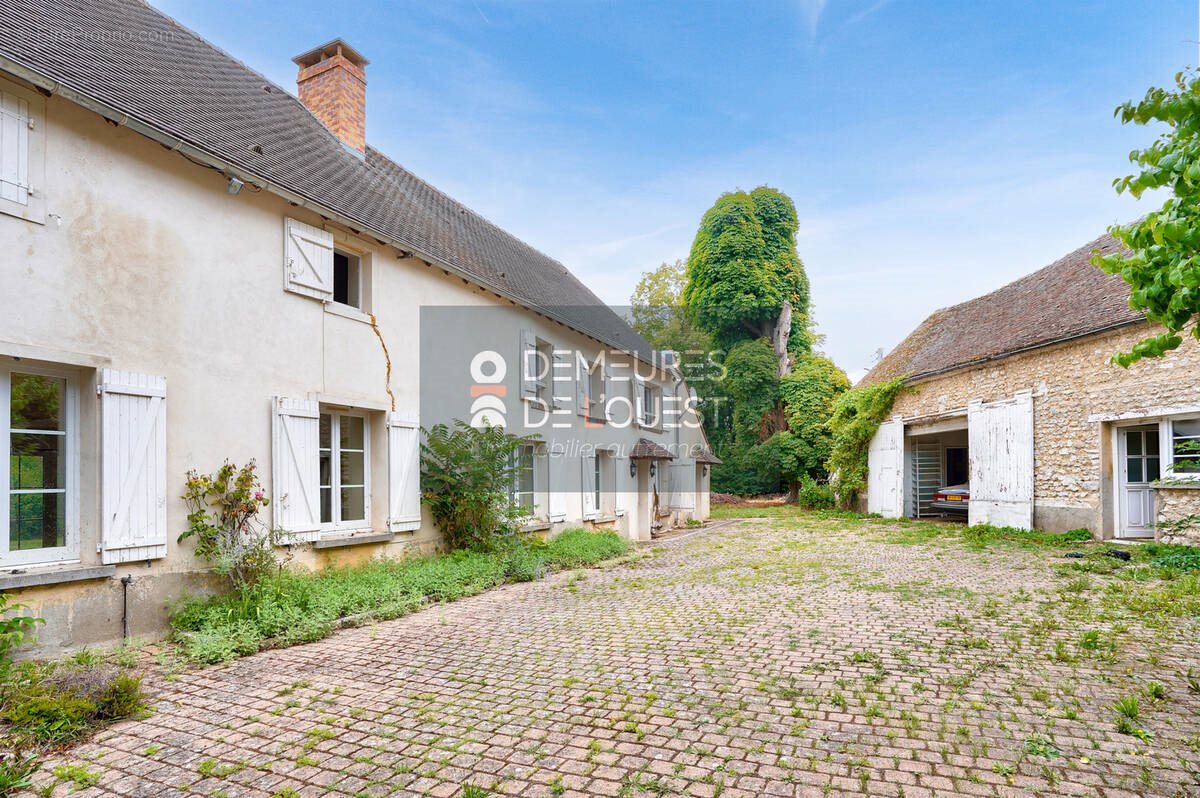 Maison à vendre, 185m², Septeuil