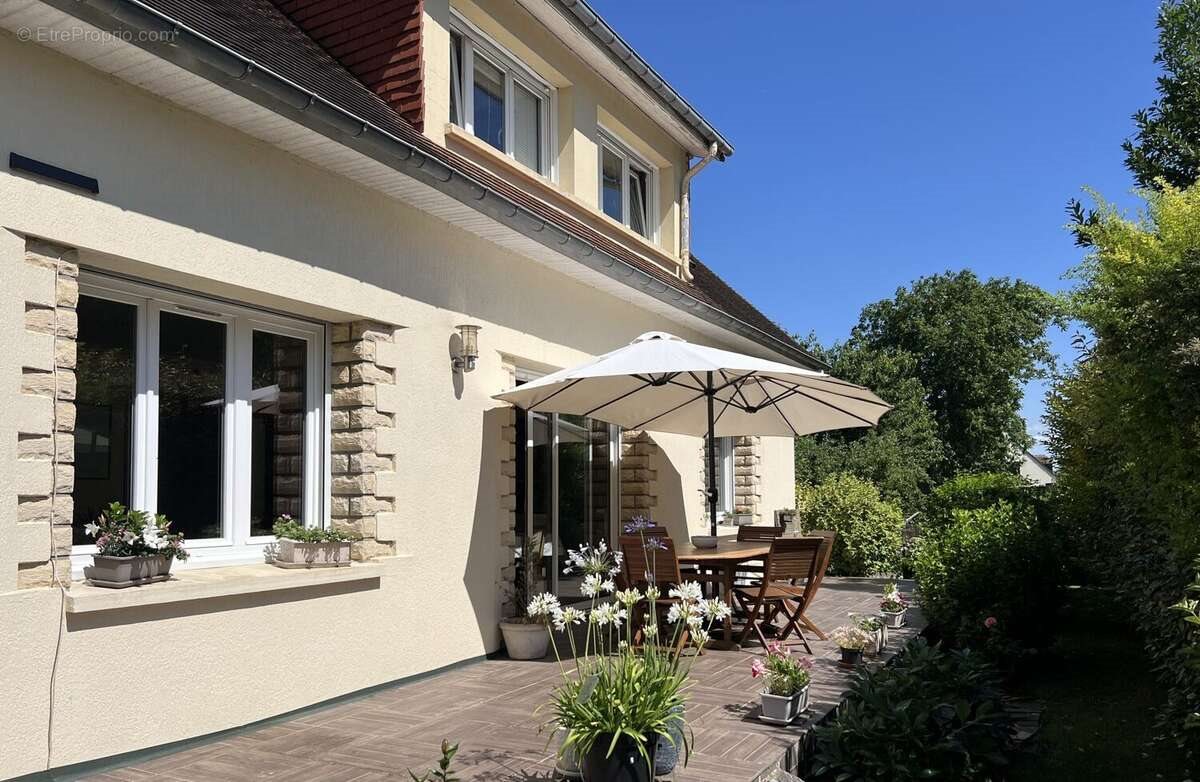 Maison à vendre, 187m², Caen