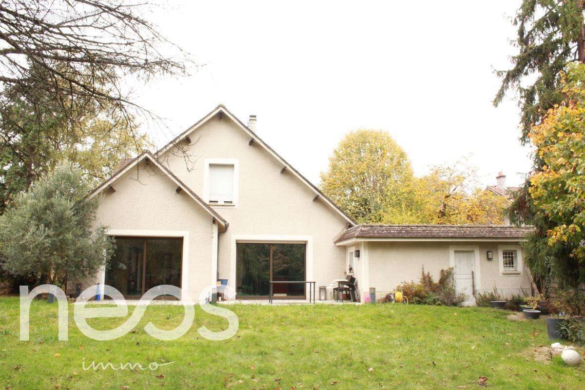 Maison à vendre, 253m², La Rochette