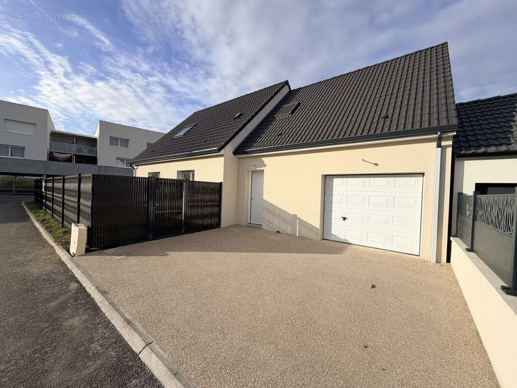 Maison à vendre, 140m², Sillery