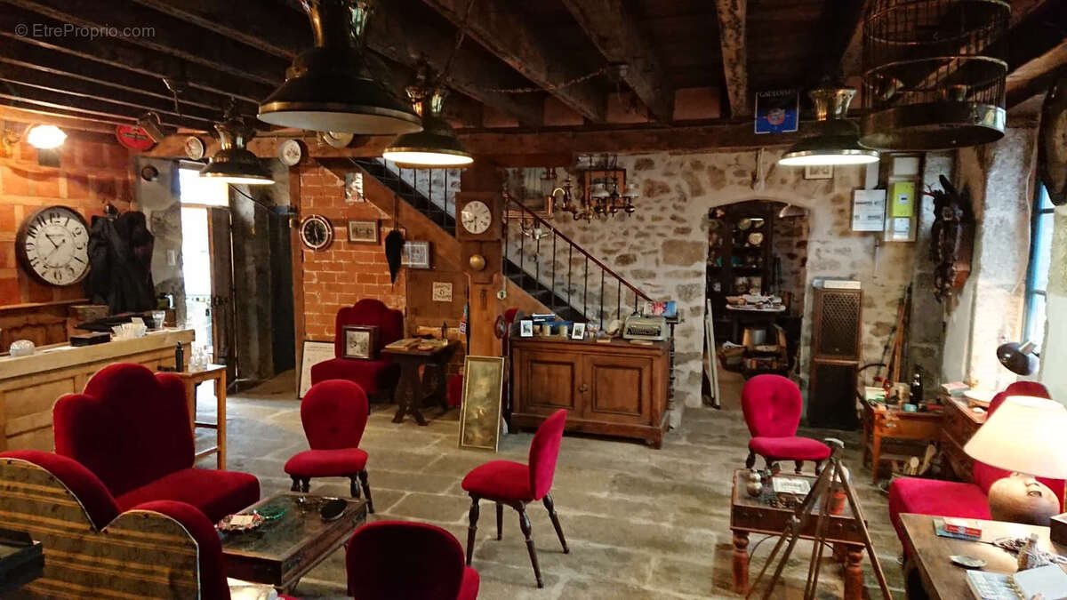 Maison à vendre, 380m², Vallière