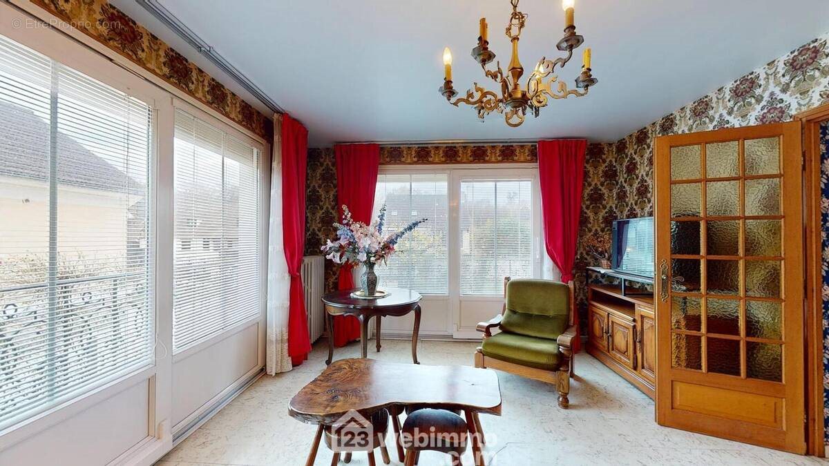 Maison à vendre, 136m², Lacroix-Saint-Ouen