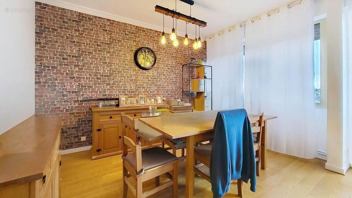 Appartement à vendre, 107m², Châteauroux