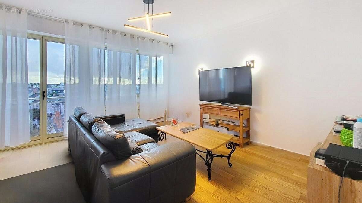 Appartement à vendre, 107m², Châteauroux