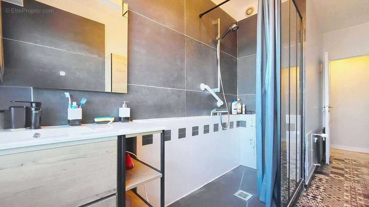 Appartement à vendre, 107m², Châteauroux