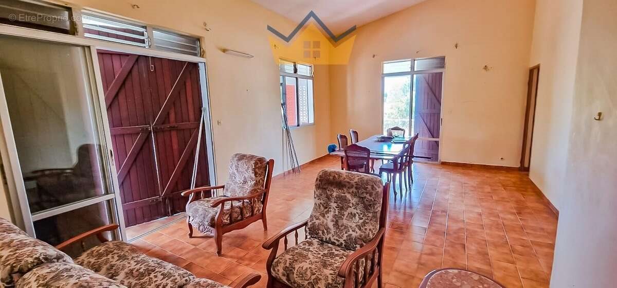 Maison à vendre, 137m², Sainte-Anne