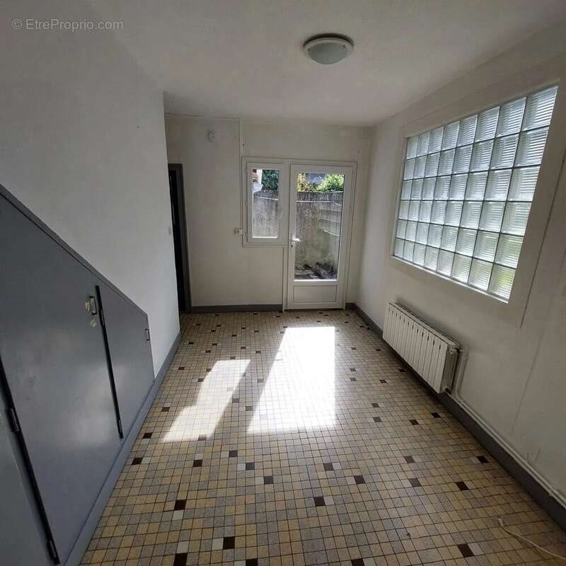 Maison à vendre, 60m², Bressuire