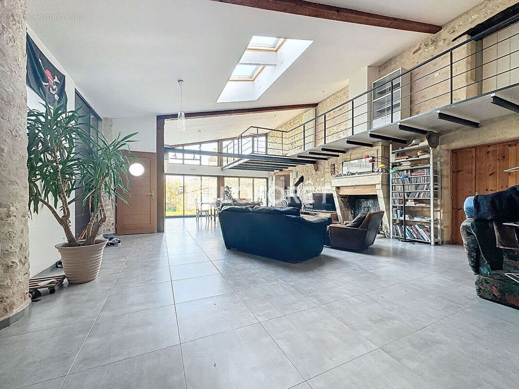 Maison à vendre, 345m², Rochefort